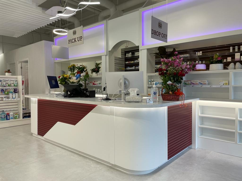 9471 Y, Weldrick Rd, Richmond Hill — custom cabinetry by Metrico